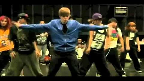 Justin Bieber -  Pretty Fly For A White Guy ♥﻿