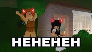 BUILDING BASEMENT TRAP IN BLOXBURG! 😈 | Speed Build | this is creepy