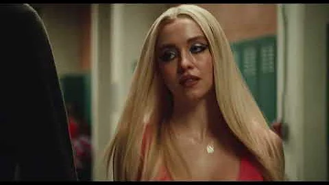 Cassie and Nate walking in hallway — Euphoria S2E7