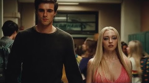 Cassie and Nate walking in hallway — Euphoria S2E7