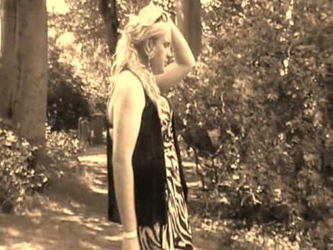 Doris Dee - Edge Of Heaven (Official Music Video)