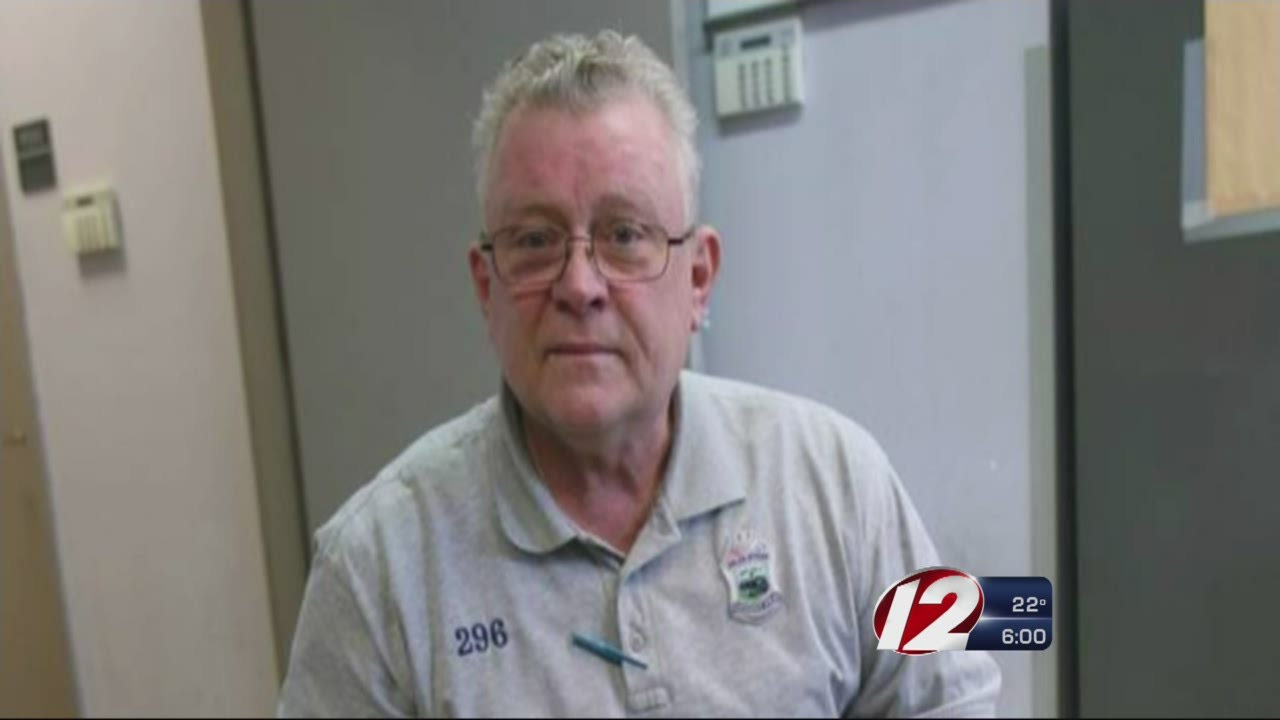 Veteran Cop Indicted; Accused of Stealing From Evidence Room - YouTube
