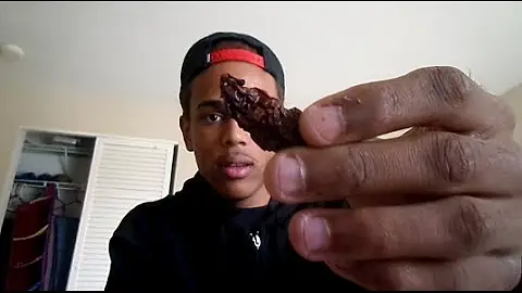 Do people die from eating ghost peppers?