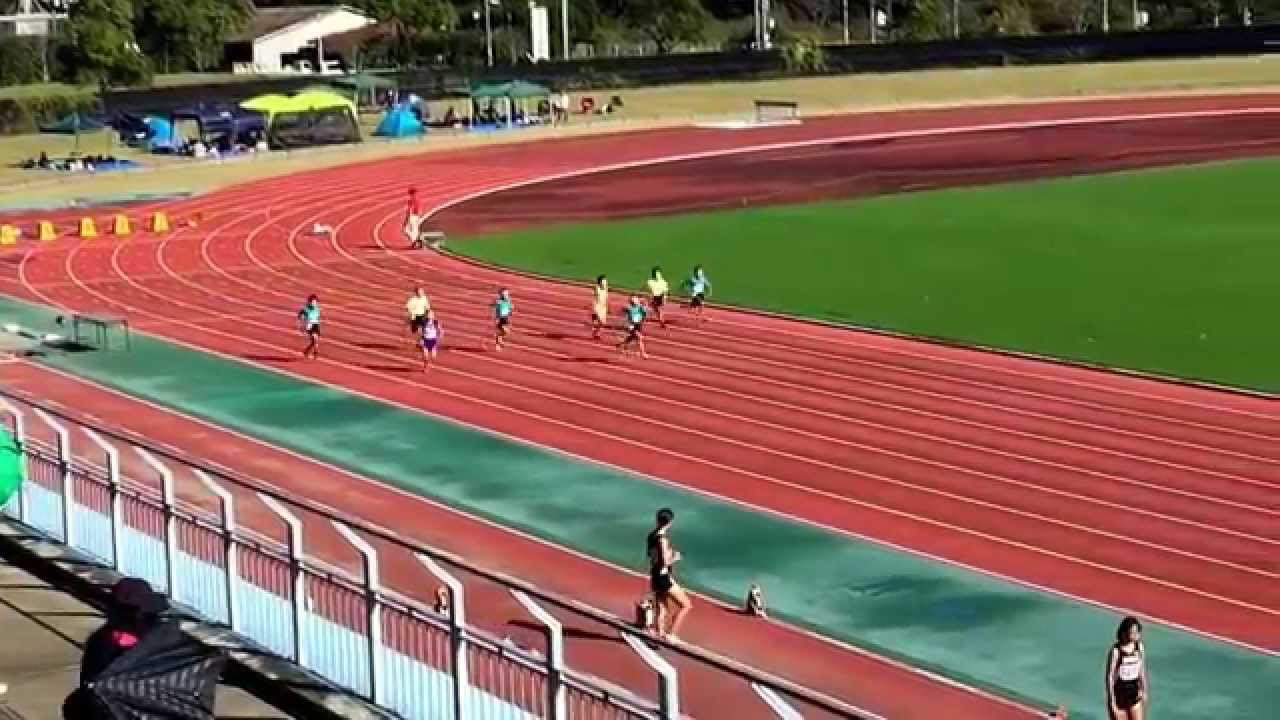 メッチャ早い小学三年生 宮崎県 100メートル走 Youtube