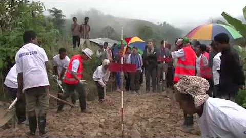 Servisu estrada rural mão de obra intensivo ERA iha Timor Leste - Tetum