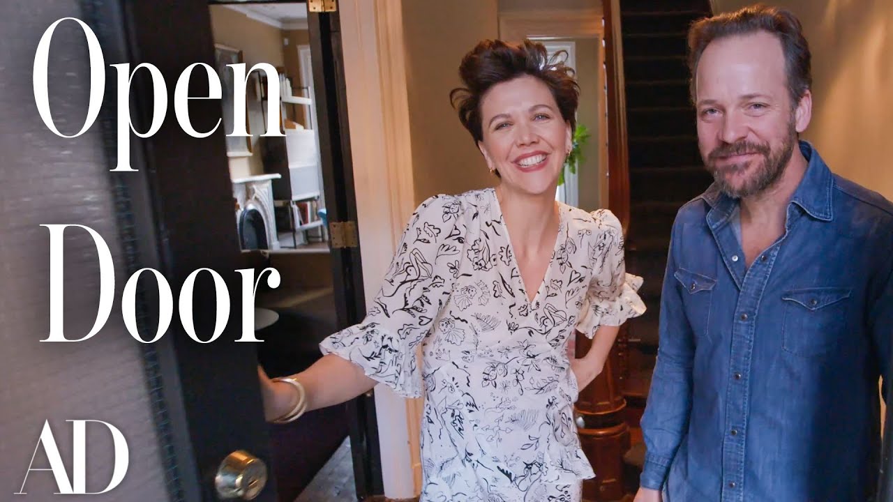 Inside Maggie Gyllenhaal and Peter Sarsgaard's Brooklyn Home | Open Door | Architectural Digest