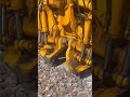 the stage of tidying up rocks in the rail area using special tools #automobile