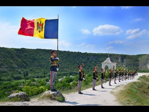 Video: Cum Să Adăugați Canale La Tricolor