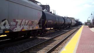 ICE EMD SD40-2 6415 6100 6402 6406 Manifest Freight 272 Bensenville