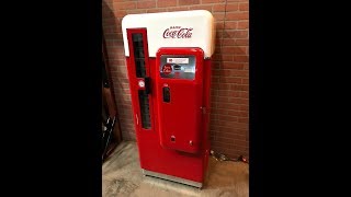 1950's Coca Cola Vending Machine Fully Restored SOLD