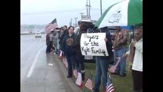 Navy SEAL Chris Kyle's procession passes through Waco