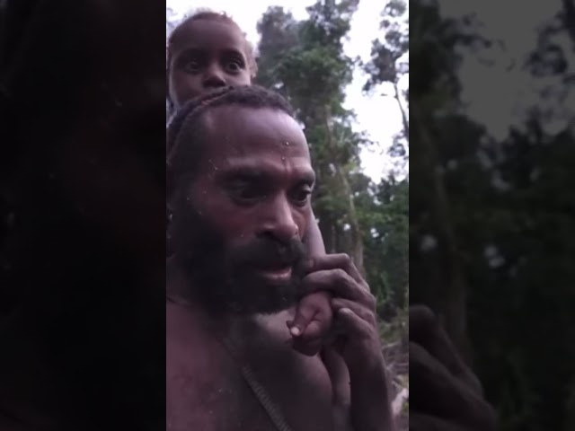 Beautiful singing from South Papua Tribe. credit to DrewBinsky class=