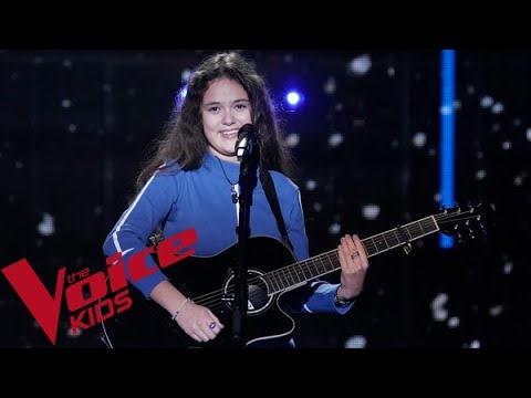 Bob Dylan - Knockin' On Heaven's Door  | Emilia | The Voice Kids France 2020 | Blinds Auditions