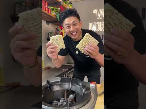 KYLIE JENNER VIRAL RAMEN HACK? #SHORTS