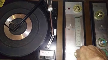 Zenith Record Player & Records
