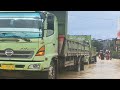 Truck lintas Kalimantan lewati banjir jalan poros