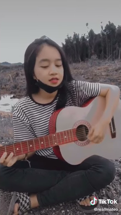 Story WA sedih- Jelas sakit~Souqy cover cewek cantik