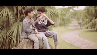Watch Muhibbain Cukuplah Bagiku feat Lah Ahmad video