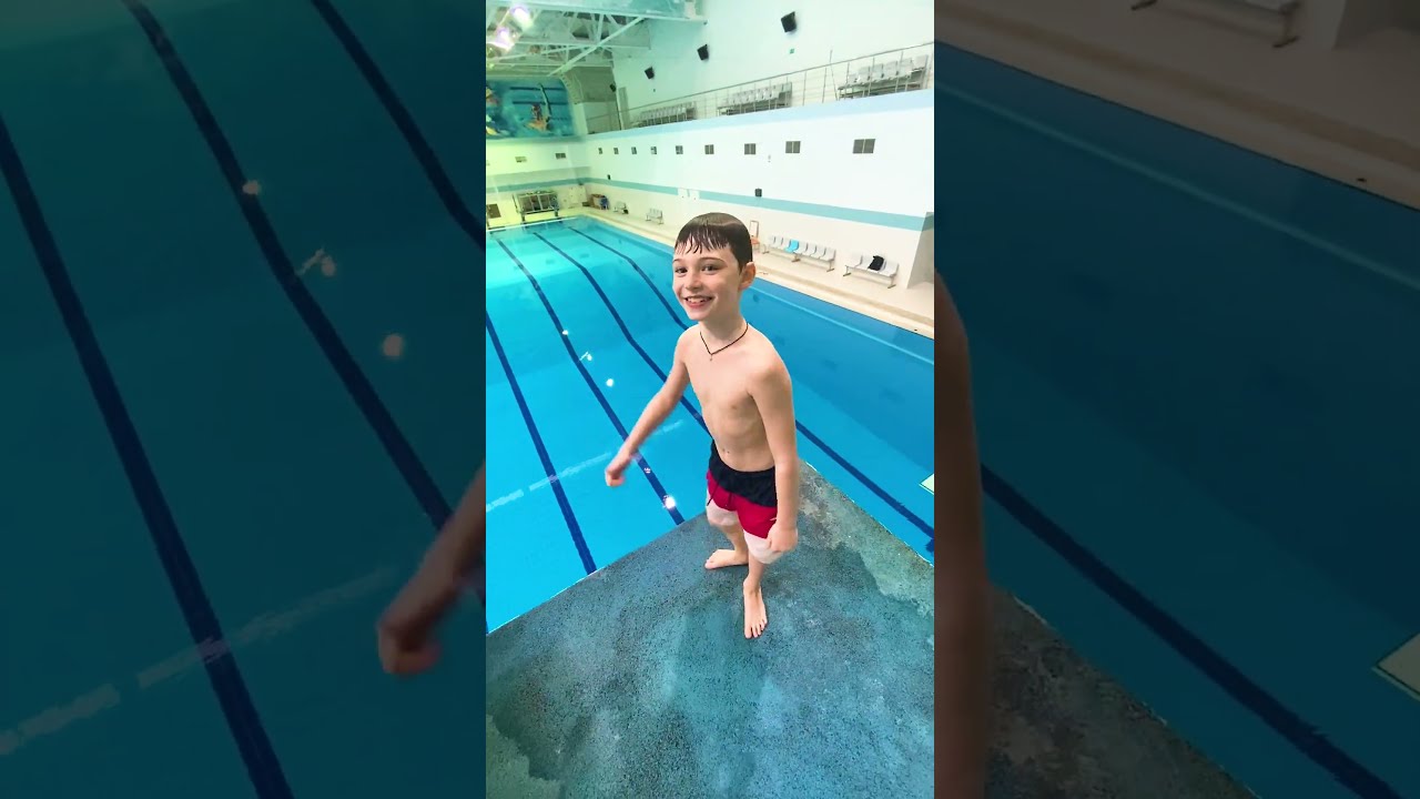 Can Mark Jump Off 10 Meters Diving Board Swimming Swimmingpool Waterpark