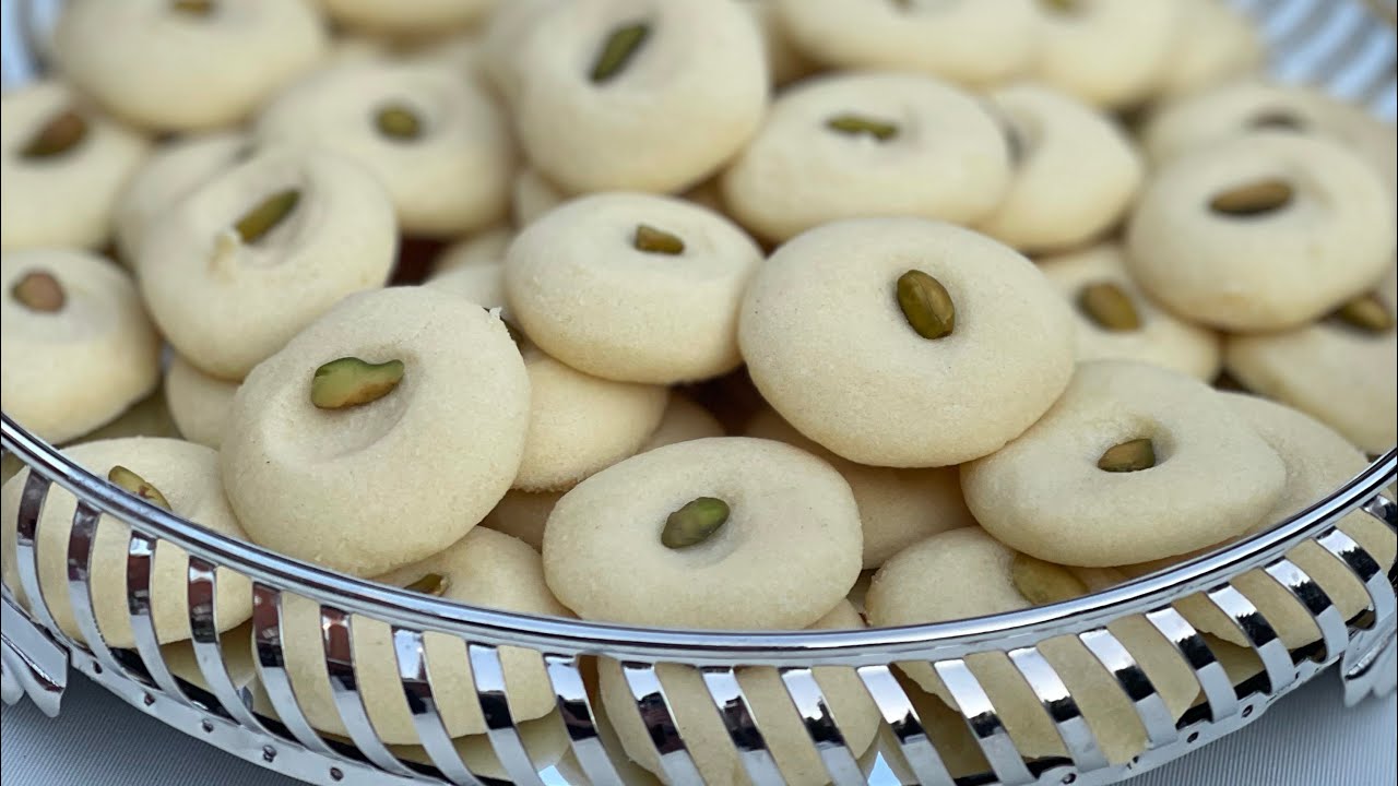 الغريبة السورية بأسهل طريقة وابسط مكونات