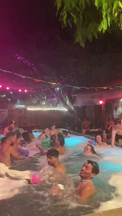 Best party Hostel in Bangkok 🔥#bangkok #hostel #hostellife #hostels #party #songkran2023 #partytime