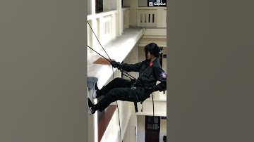 Chui rèn bản lĩnh nữ chiến sĩ cảnh sát cơ động