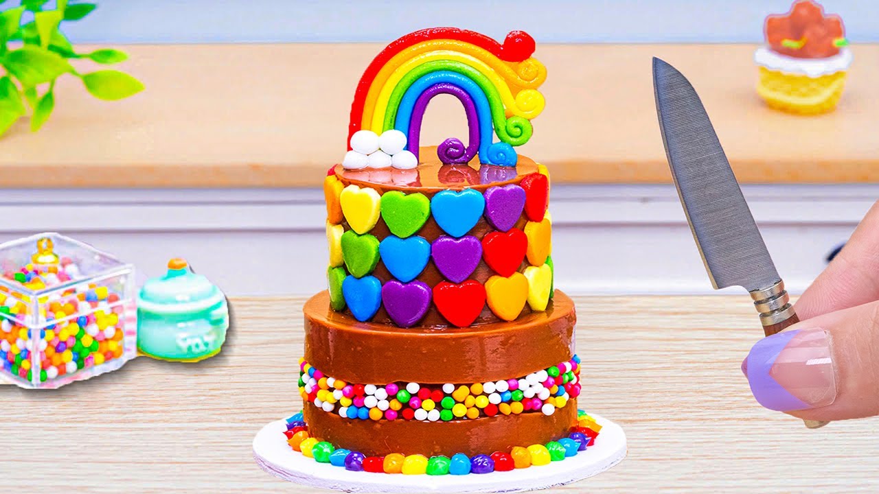 Mini Rainbow Cake Recipe With Chocolate 🌈 Fancy 2Tier Mini Rainbow Cake ...