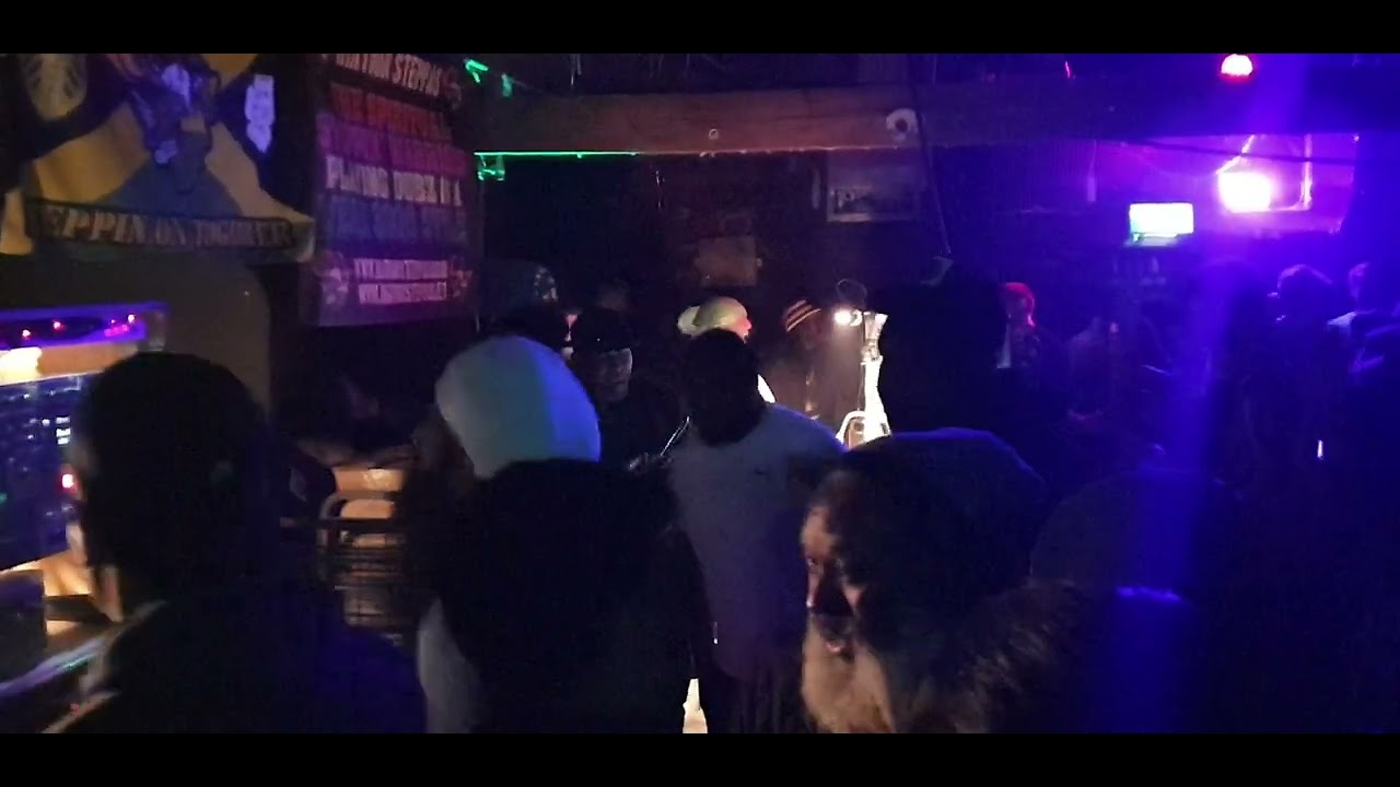 ITAL POWER SOUNDSYSTEM @ SUBDUB LEEDS 08/10/2022 Pt.2 - YouTube