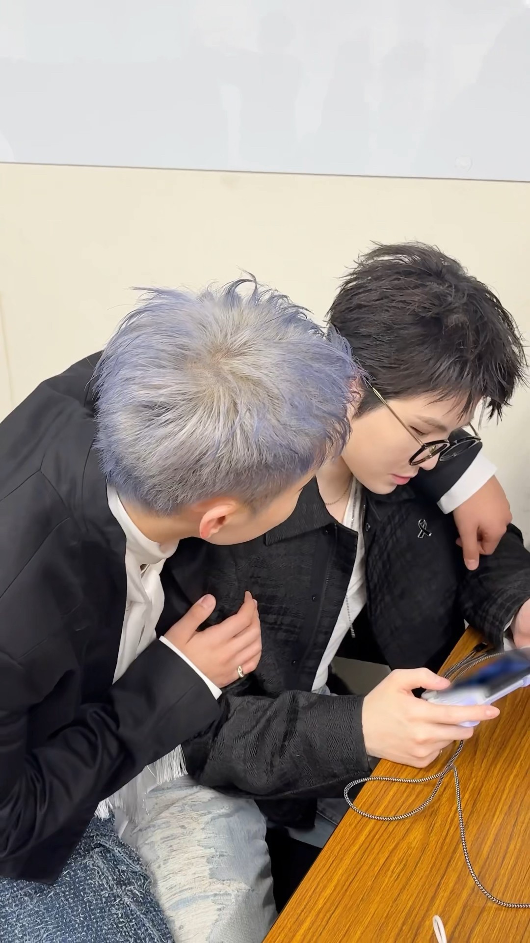 #청바지챌린지 ? with #우지 #WOOZI #세븐틴 #SEVENTEEN #호시 #HOSHI #부석순 #BSS #BSS_TELEPARTY #부석순_청바지 #BSS_CBZ