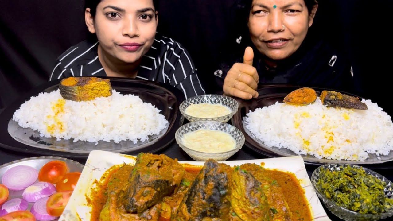 BIG SPICY FISH CURRY EATING ASMR 😋 | CHAWAL, SAAG & SIVIYA MUKBANG 