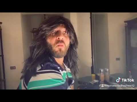 انتي لسه زي ما انتي قمر في عيني