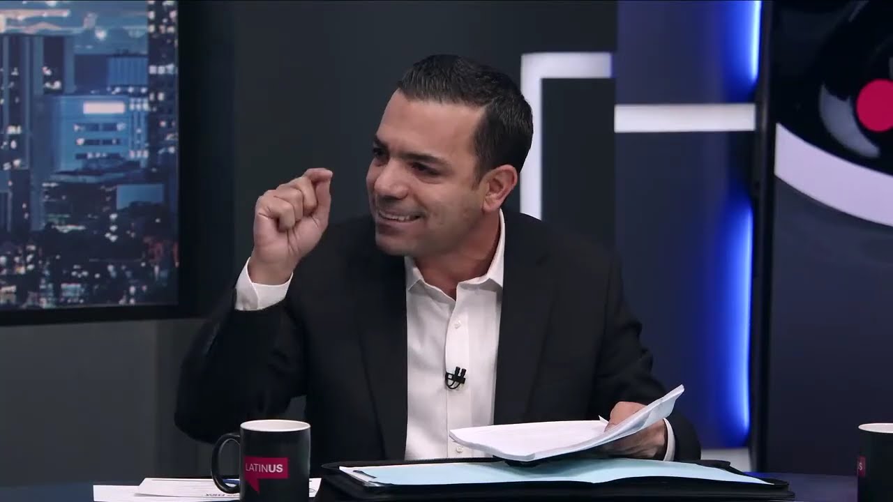 Mesa de análisis con Carlos Loret en Latinus