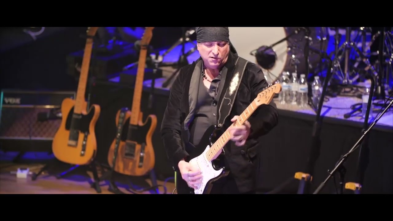 BRUCE IN THE U.S.A. — BICOASTAL PRODUCTIONS