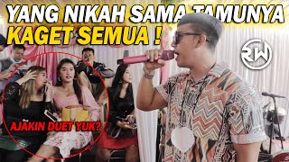 MENDADAK NYANYI DI NIKAHAN ORANG BARENG TEMEN-TEMEN ARTIS..