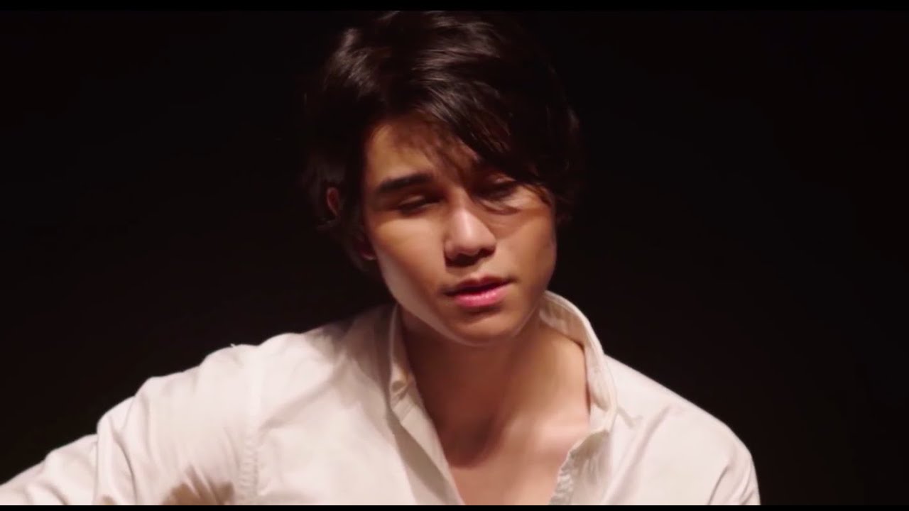 Reaction HE She It Chapter 3 " IT "