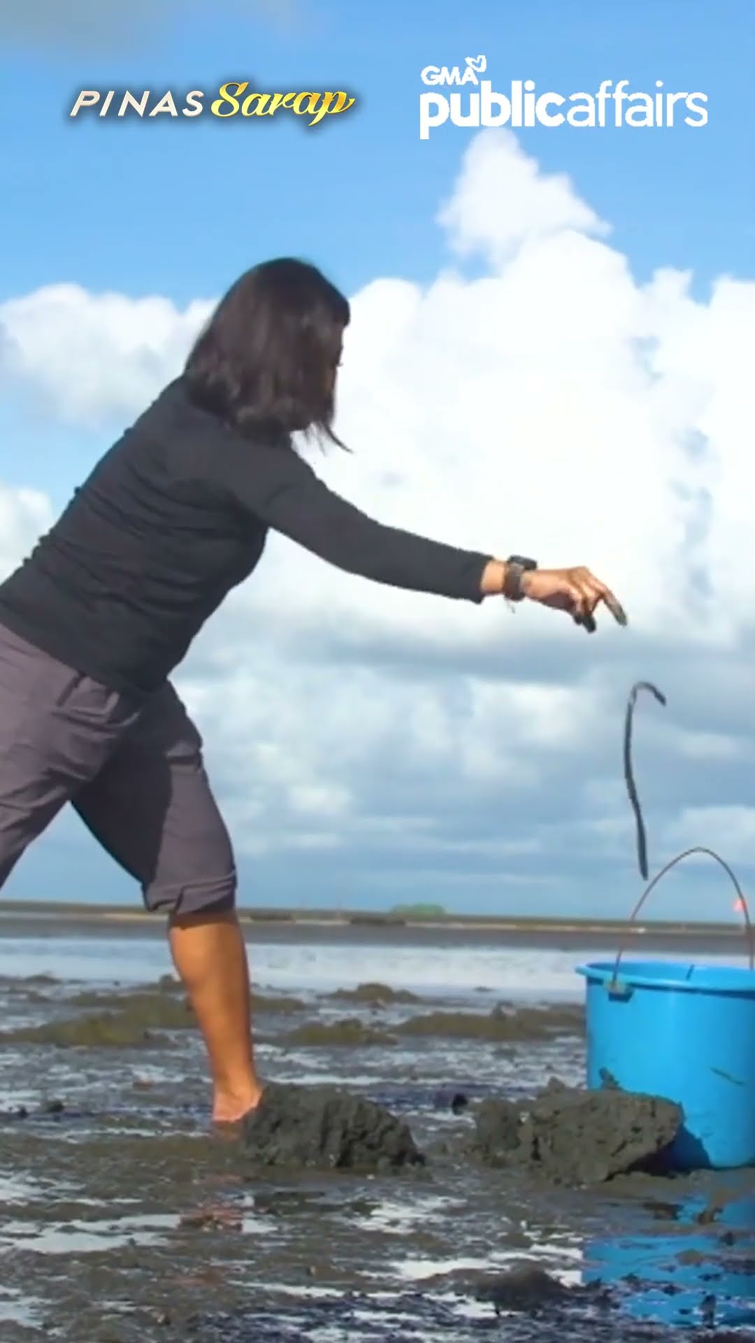 Kara David nanghuli ng sand worm! #shorts | Pinas Sarap
