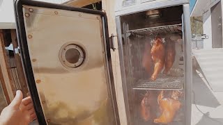 видео: Коптим домашние окорочка, пальчики оближешь / Коптилка Golden Smoker картинка: Коптим домашние окорочка, пальчики оближешь / Коптилка Golden Smoker