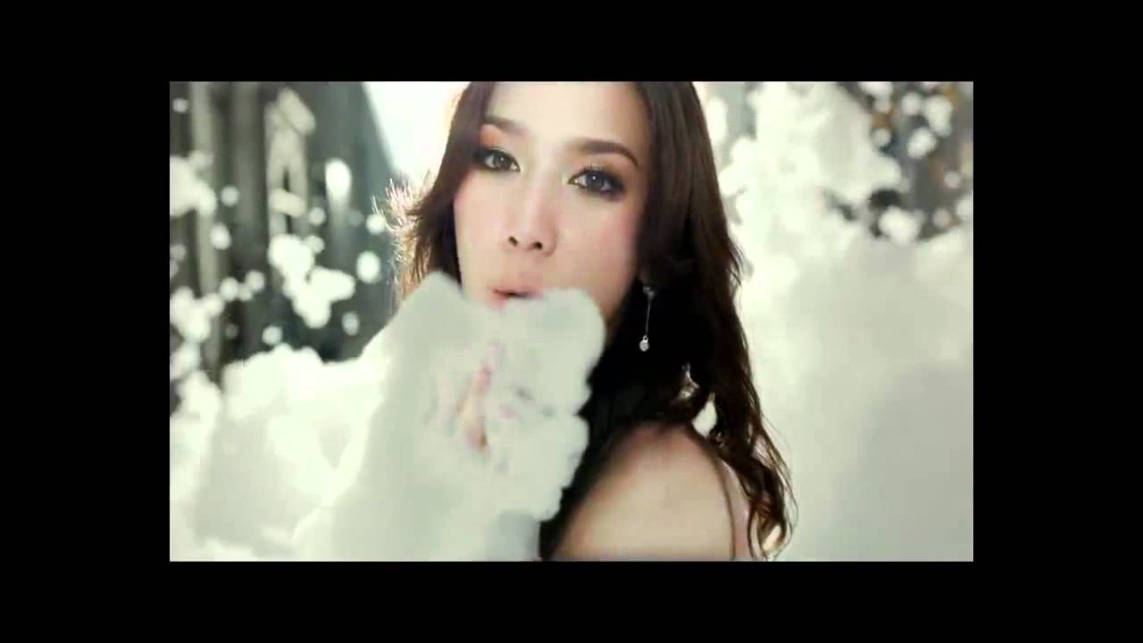 Cf Lee Min Ho Aum Patcharapa 12plus Shower Cream Cf 30s