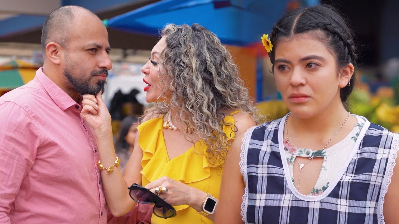 Dejó a su esposa por una mujer millonaria y se quedó en la calle