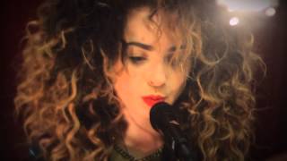 Video thumbnail of "Studio Brussel: Ella Eyre - Good Luck (Basement Jaxx cover)"