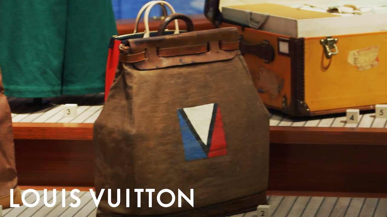 Travel exhibition 'Volez, Voguez, Voyagez' for Louis Vuitton - Random Studio