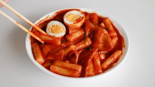 Tteokbokki \/\/ Korean Spicy Rice Cakes