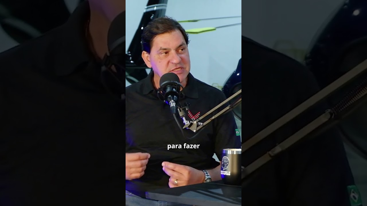 Você sabia que a @Helimarte é a única empresa que faz manutenção aérea em linha viva?