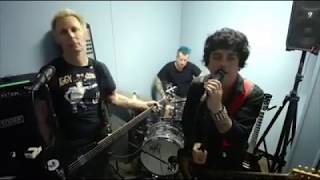 Green Day - Tocando só clássicas em transmissão especial ao vivo no Facebook (05/09/2017)