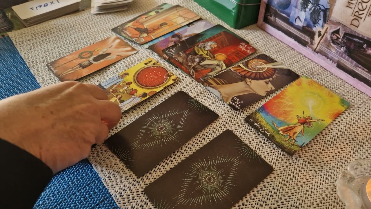 🍀🍀🍀⚘️⚘️⚘️ Τι είναι αυτό μεταξύ σας αγαπάει ι πάθος ♥️♥️♥️♥️