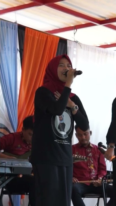 Merdunya suara REVINA GASENTRA PAJAMPANGAN