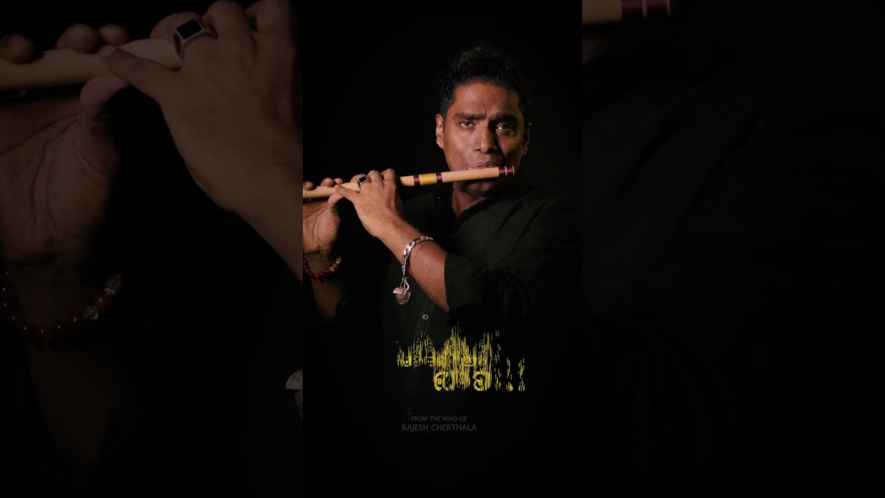 Download ഉദിച്ചുയർന്നൂ മാമലമേലേ | Ayyappa Song | Rajesh Cherthala | Swamisaranam #shorts #ayyappaswamysongs MP3