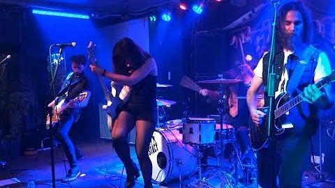 HI FI STACY -THE LAST IN LINE  (official video)