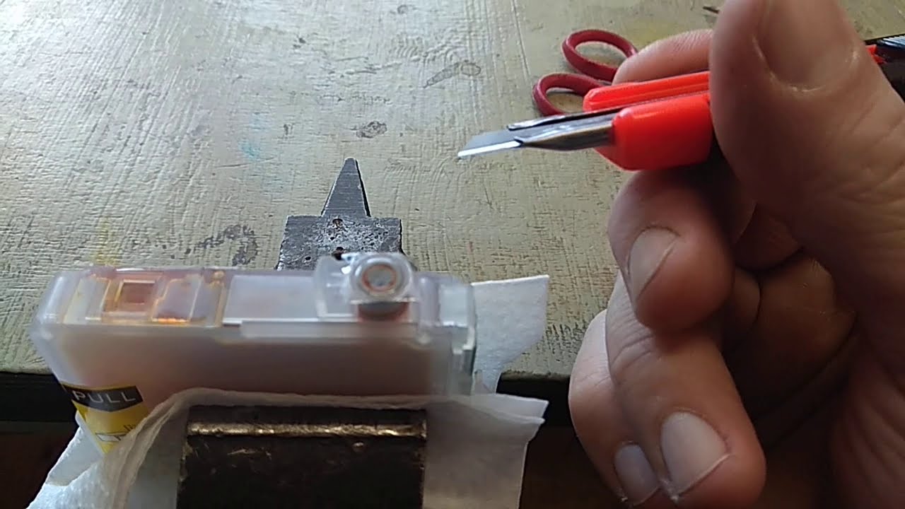 Подготовка к установке новых картриджей для принтера Epson - YouTube