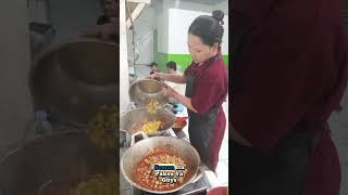 Rutinitas Bakul Warteg